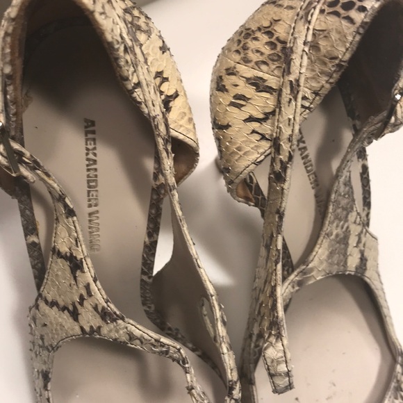 Designer heels - Picture 2 of 4